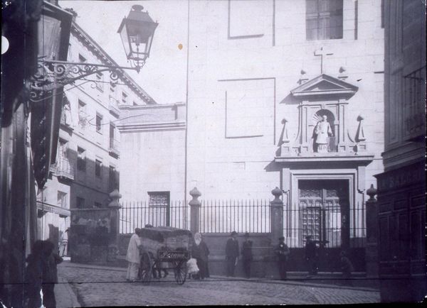 La foto de la semana de Madrid: Iglesia de San Lorenzo (1900)