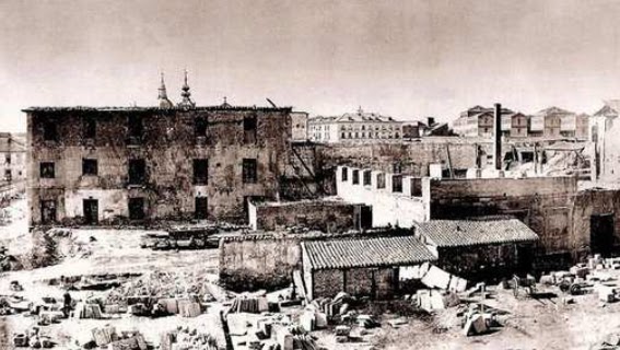 La foto de la semana: Cuartel de Monteleón (1869)
